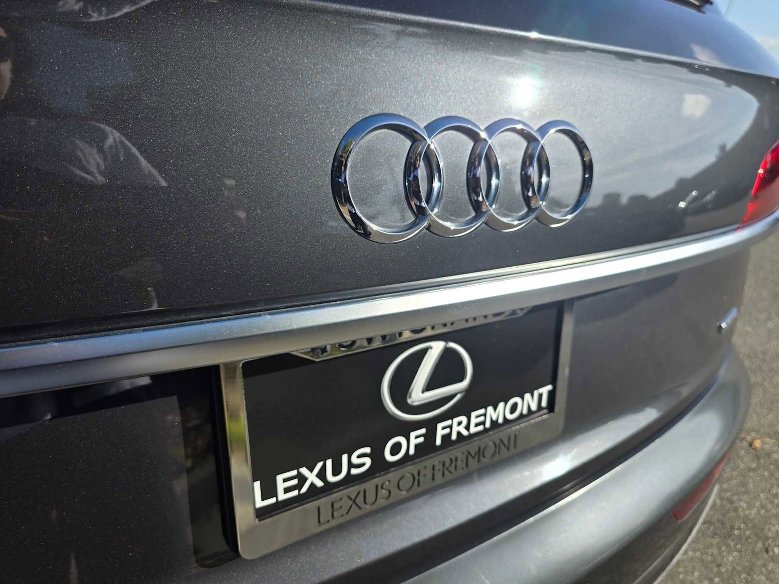 Used 2021 Audi Q5 Premium Plus image 16