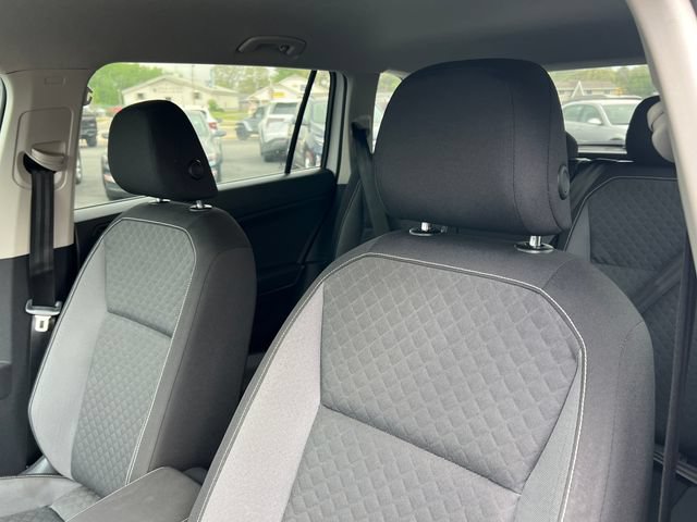 Used 2021 Volkswagen Tiguan S AWD/4WD image 3