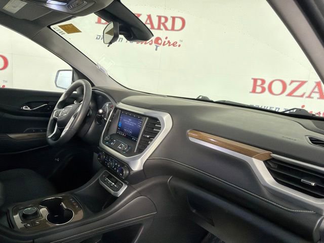 Used 2021 GMC Acadia SLE w/ Driver Convenience Package FWD image 17