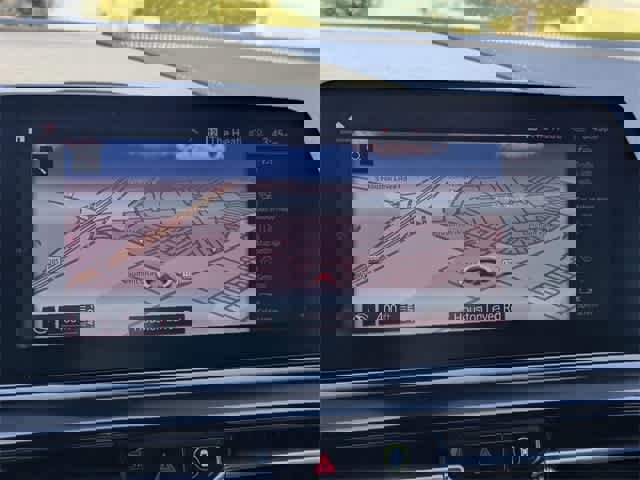 Used 2022 BMW M850i xDrive Convertible w/ Driving Assistance Package image 28