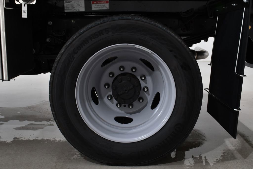 New 2025 Ford F550 XLT w/ XLT Value Package image 19