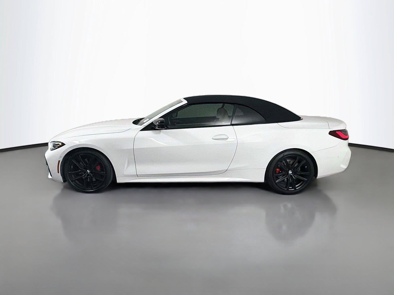 Used 2024 BMW 430i Convertible w/ M Sport Package RWD image 8