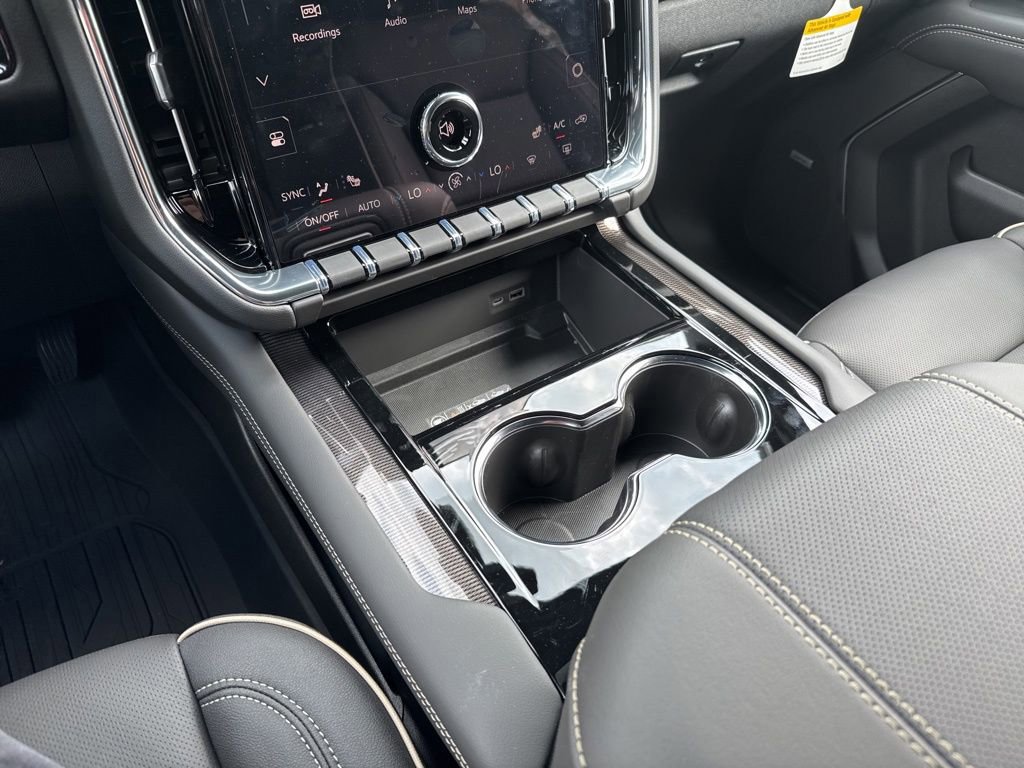 New 2026 GMC Yukon XL Elevation w/ LPO, Floor Liner Package image 34