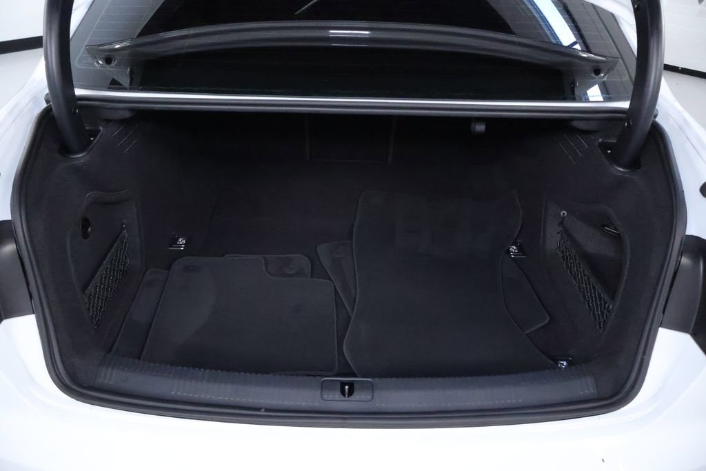 Used 2019 Audi A4 2.0T Premium w/ Convenience Package image 18