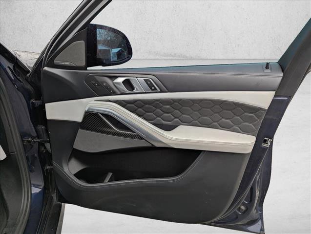 Used 2021 BMW X6 M w/ Competition Package image 25