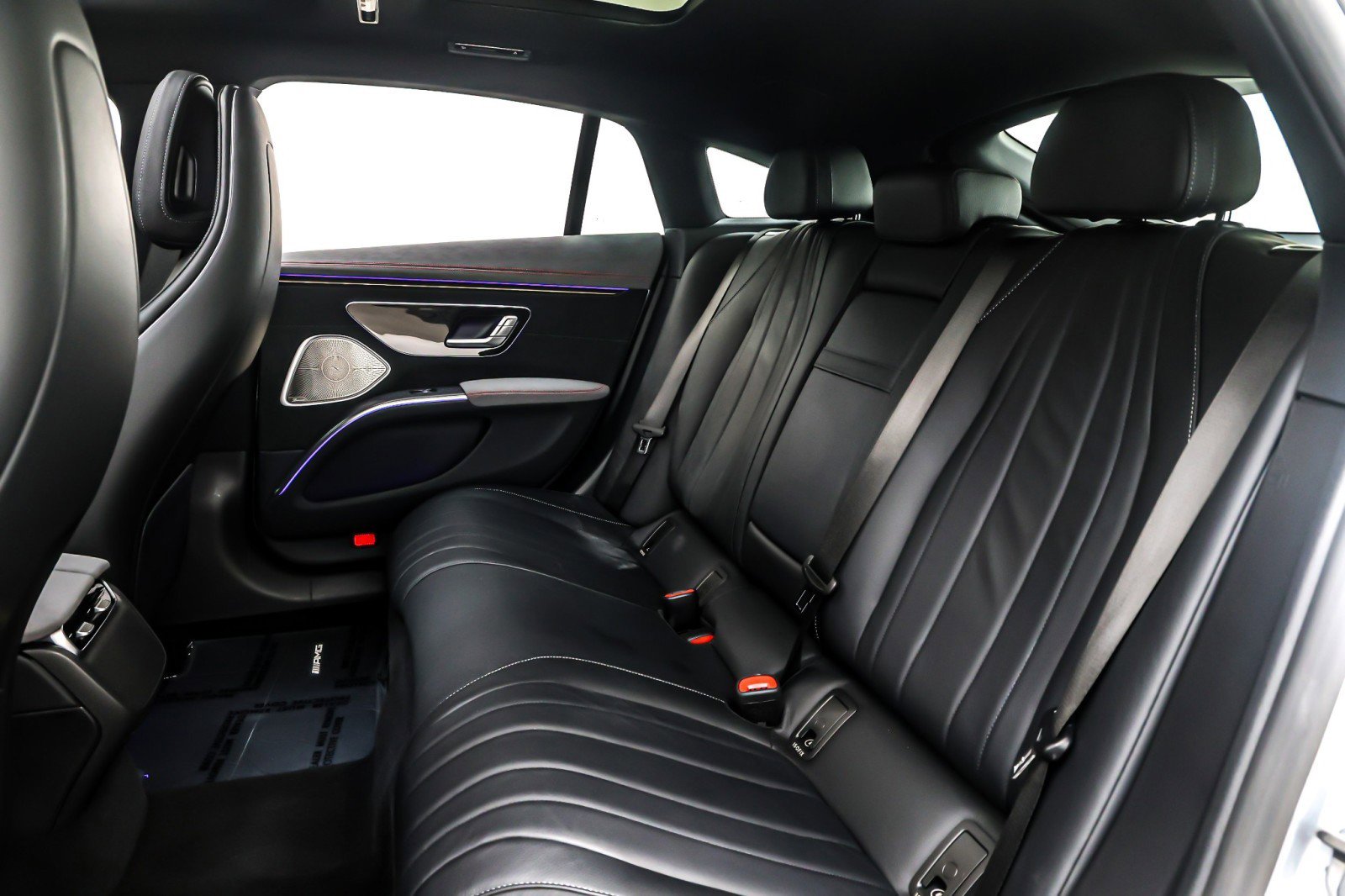 Used 2022 Mercedes-Benz EQS 450+ Sedan image 9