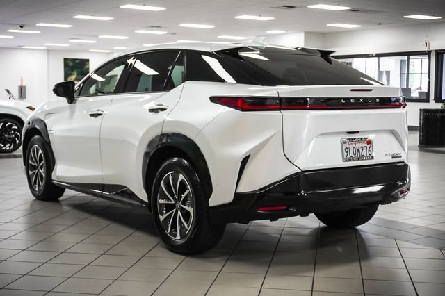 Certified 2024 Lexus RZ 450e Premium w/ Technology Package image 8