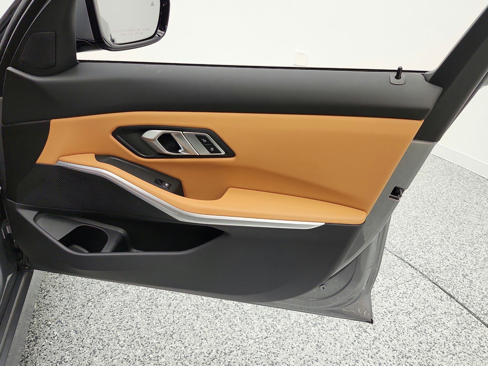 Used 2023 BMW 330i Sedan w/ Driving Assistance Package image 28