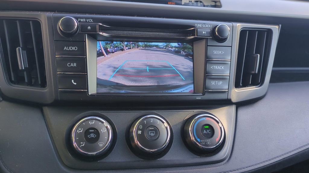 Used 2018 Toyota RAV4 LE w/ All Weather Liner Package AWD/4WD image 16