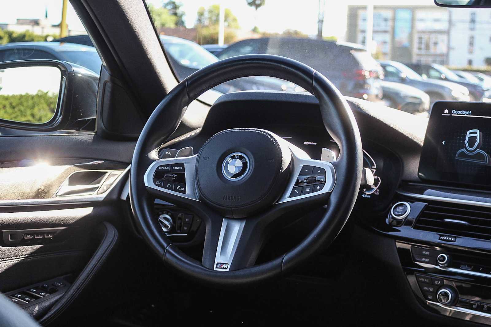 Used 2023 BMW 530e 530e w/ M Sport Package image 15