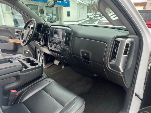 Used 2018 Chevrolet Silverado 1500 LTZ w/ LTZ Plus Package AWD/4WD image 17