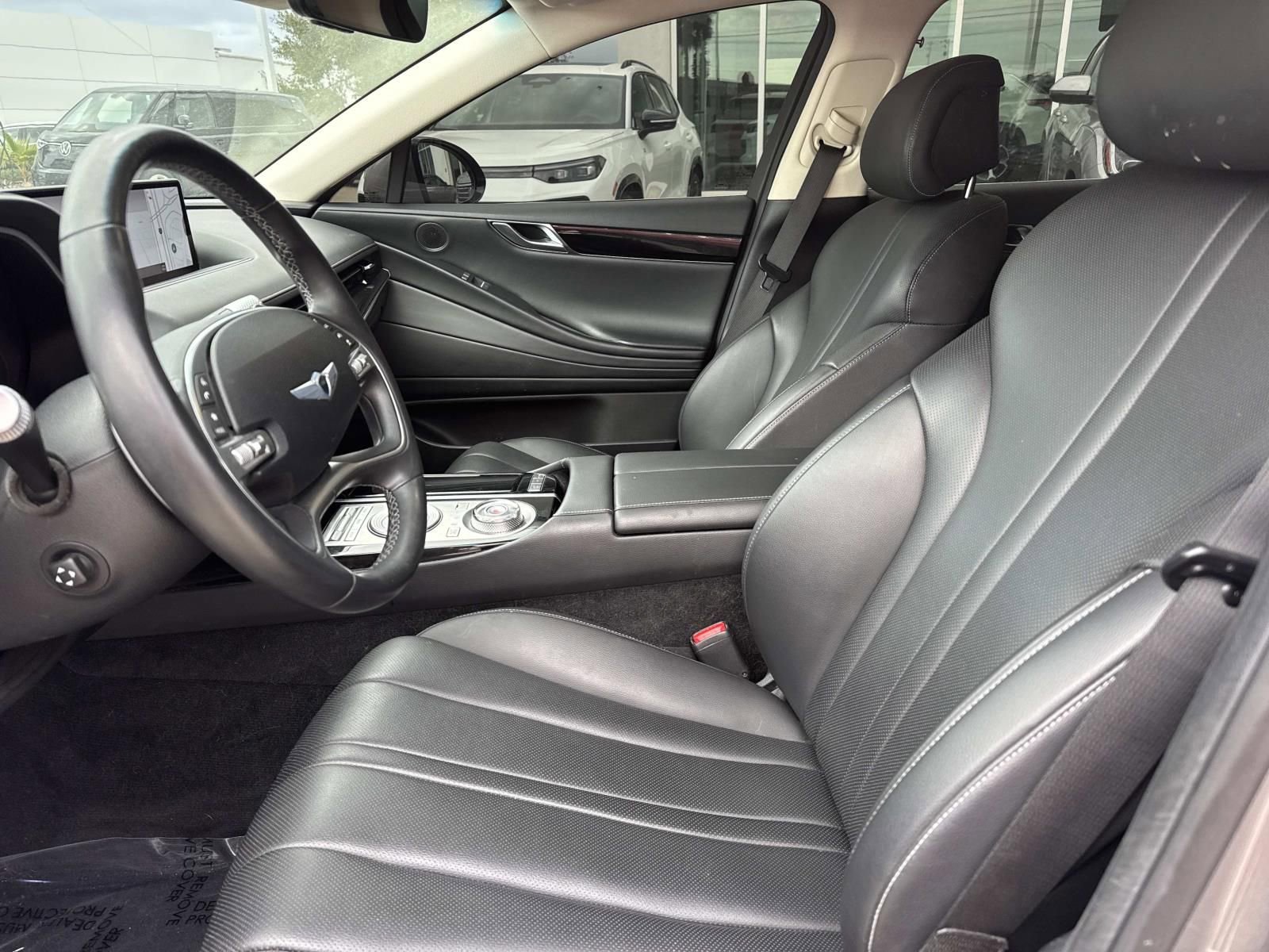 Used 2022 Genesis G80 2.5T image 15