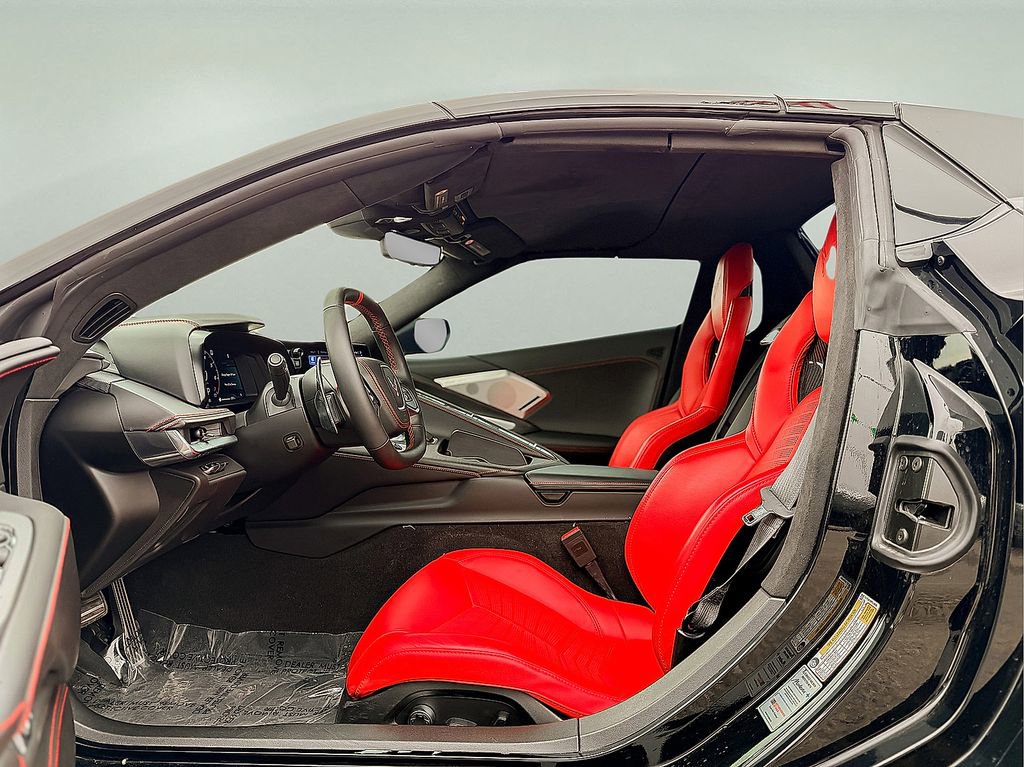 Used 2023 Chevrolet Corvette Stingray w/ Z51 Performance Package image 17