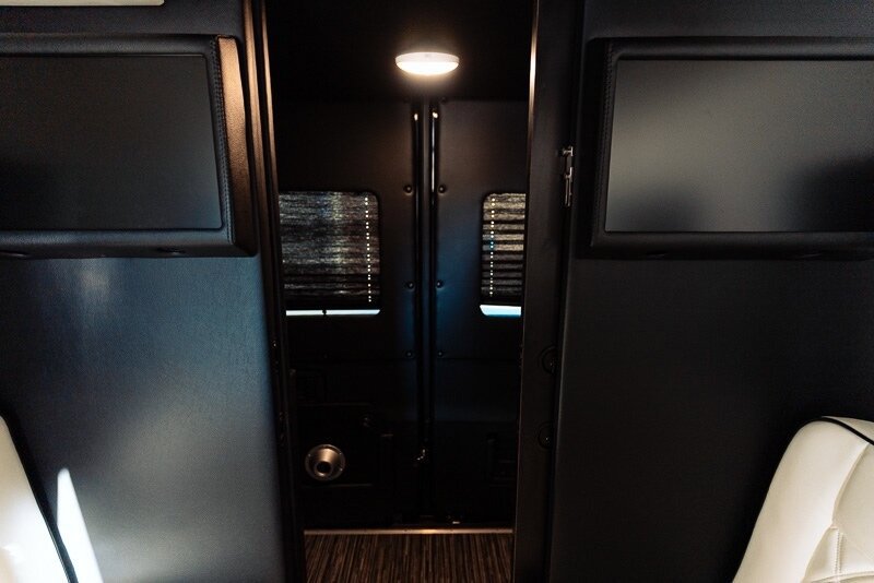 Used 2022 Mercedes-Benz Sprinter 3500 image 27