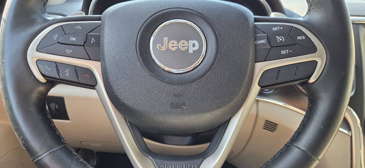 Used 2014 Jeep Grand Cherokee Limited w/ Luxury Group II AWD/4WD image 28