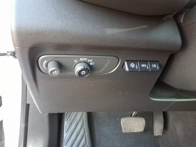 Used 2022 Buick Envision Avenir w/ Technology Package II AWD/4WD image 30
