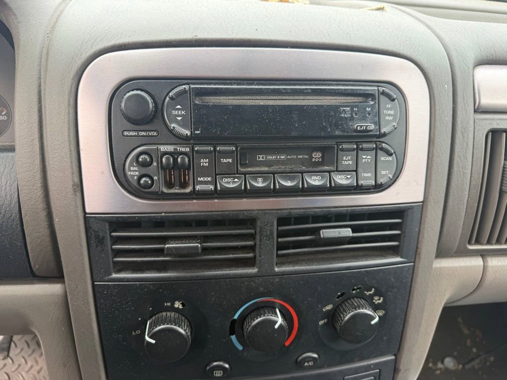 Used 2003 Jeep Grand Cherokee Laredo image 14