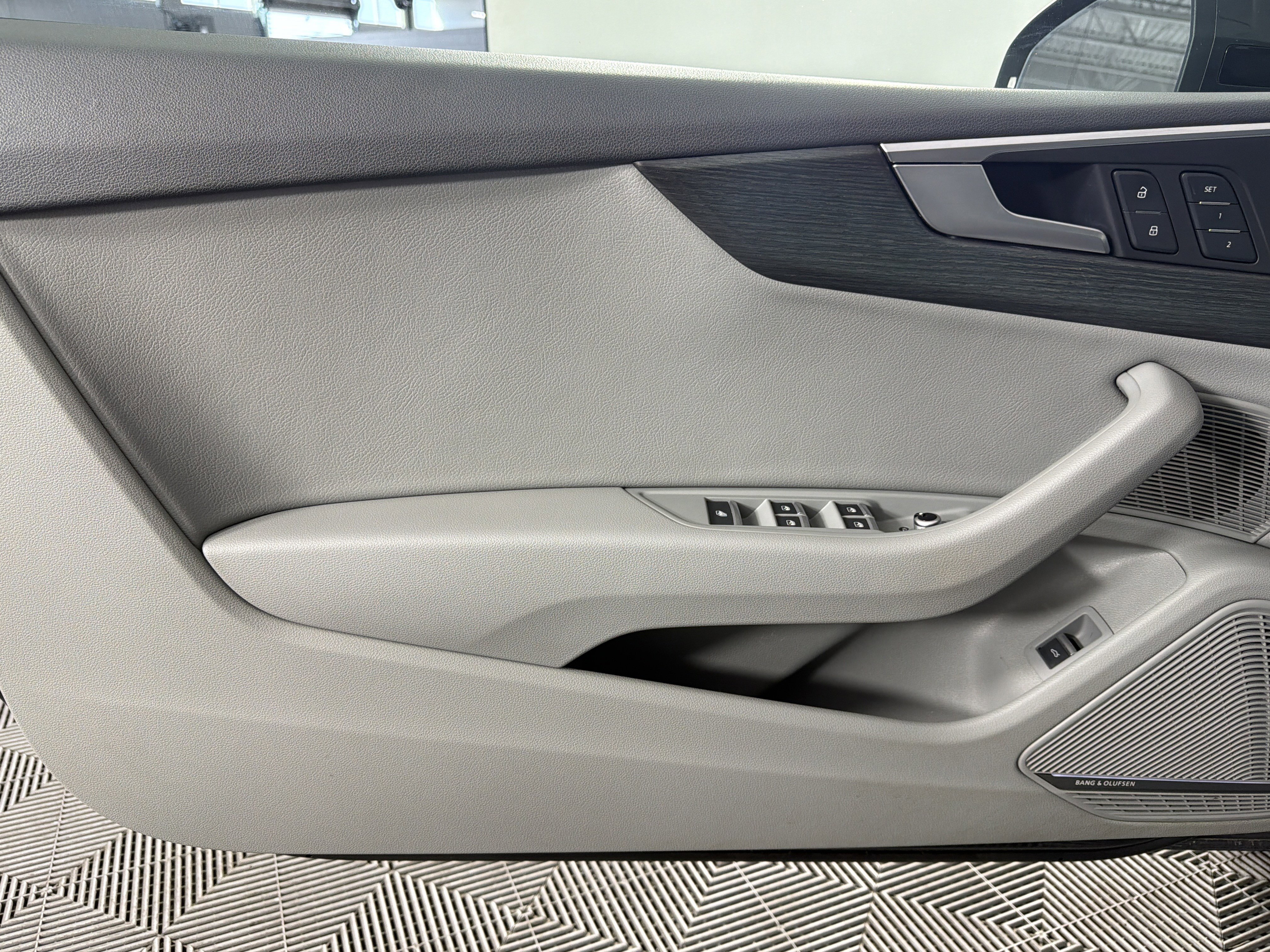 Used 2018 Audi A5 2.0T Premium Plus w/ Premium Plus image 9