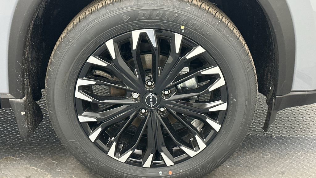 New 2026 Nissan Rogue SV image 20