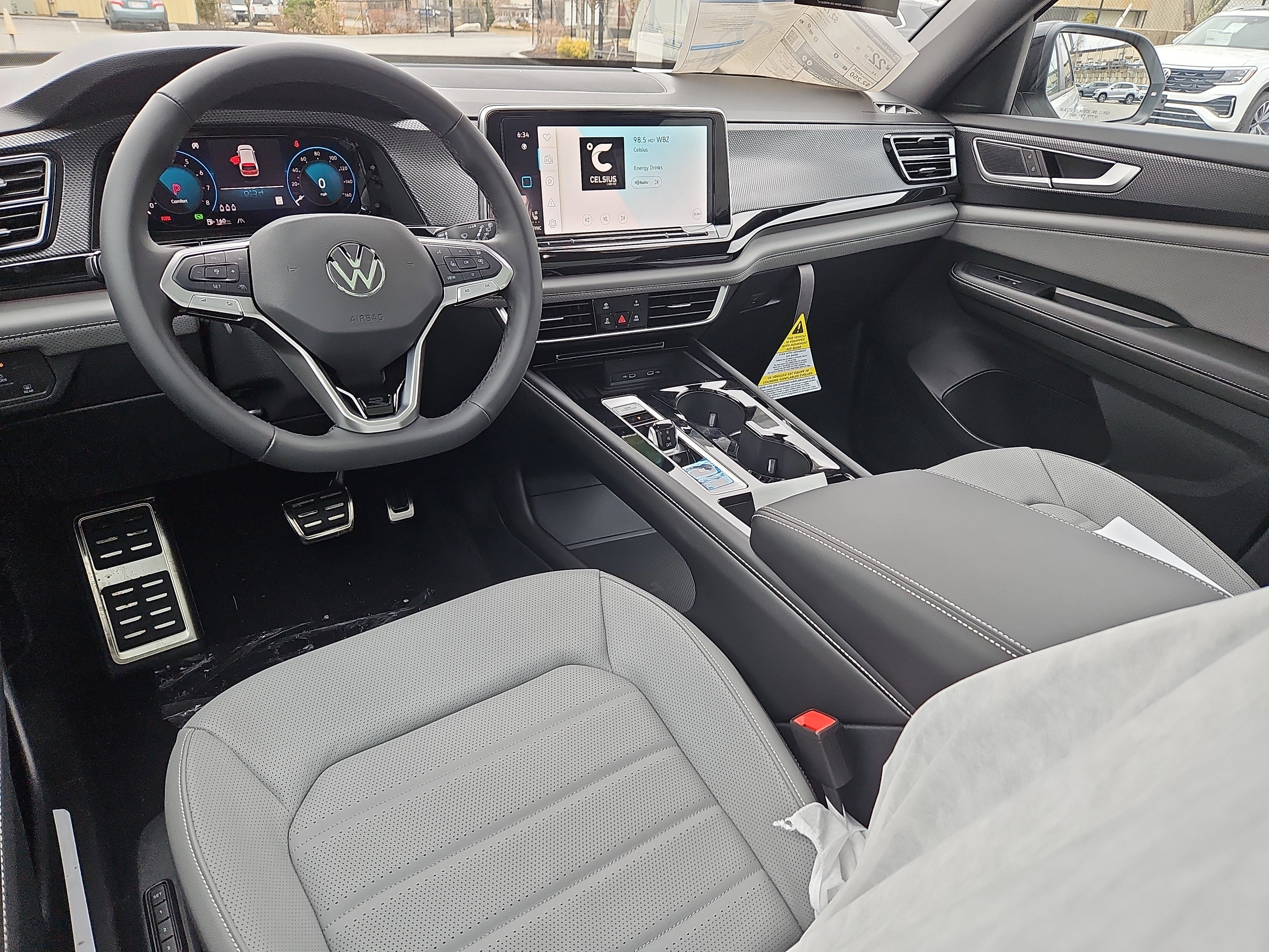 New 2026 Volkswagen Atlas Cross Sport SEL R-Line image 6