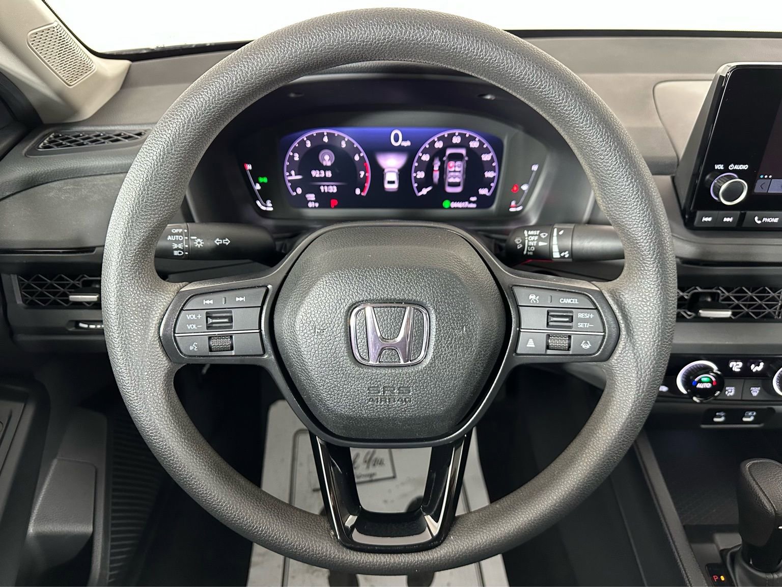 Used 2024 Honda Accord EX image 9