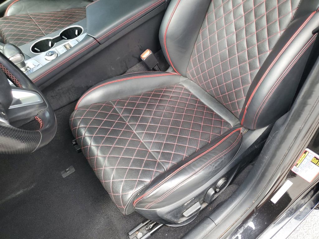 Used 2019 Genesis G70 3.3T Advanced w/ Sport Package image 21