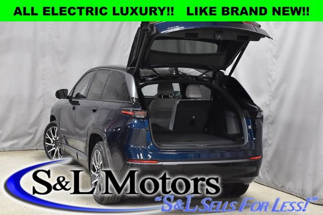 Used 2025 Jeep Wagoneer S Limited image 32