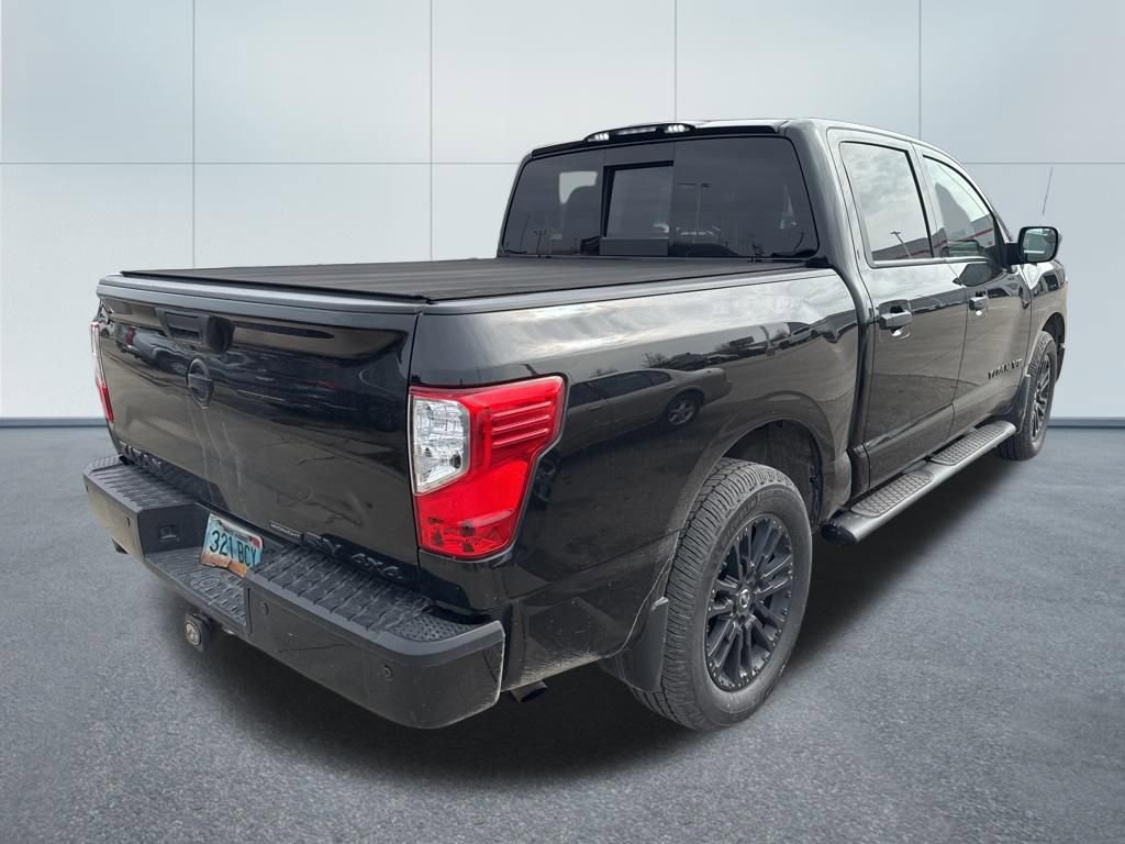 Used 2019 Nissan Titan SV w/ SV Convenience Package image 2