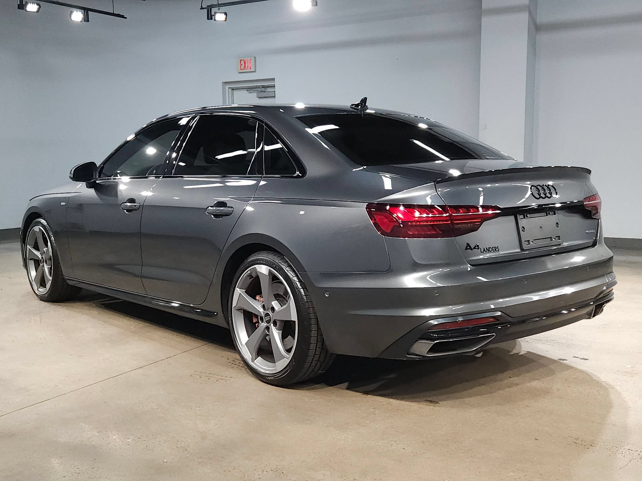 Used 2023 Audi A4 2.0T Prestige w/ Prestige Package AWD/4WD image 5