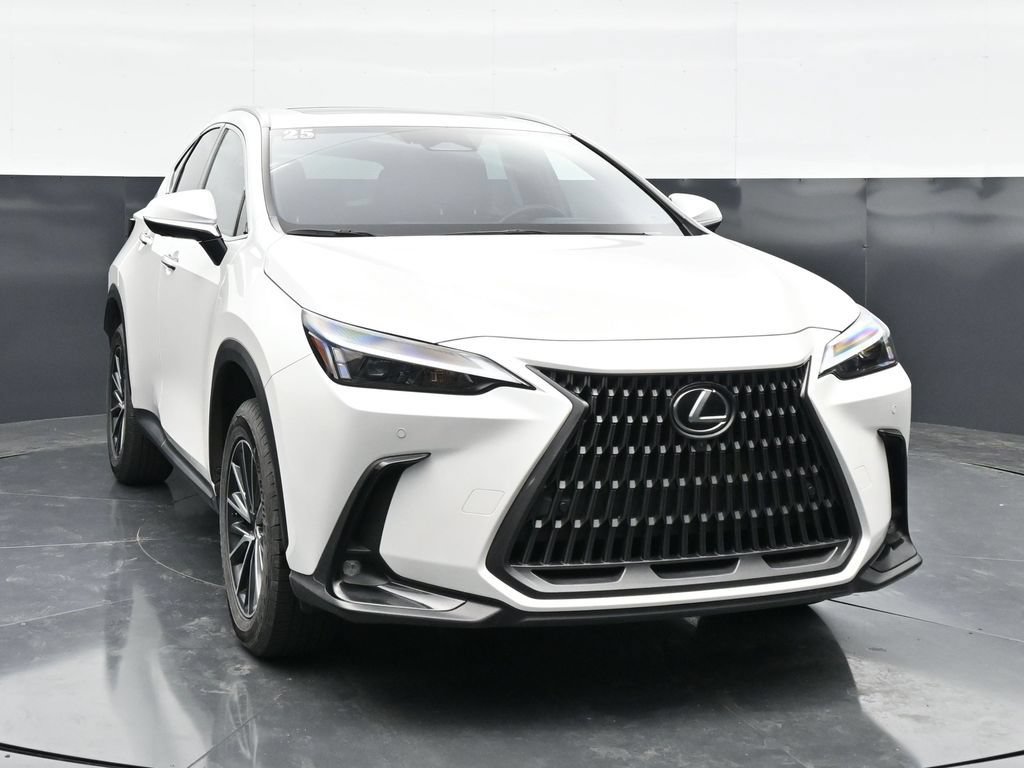 Used 2025 Lexus NX 350 AWD w/ Accessory Package (2T) image 2