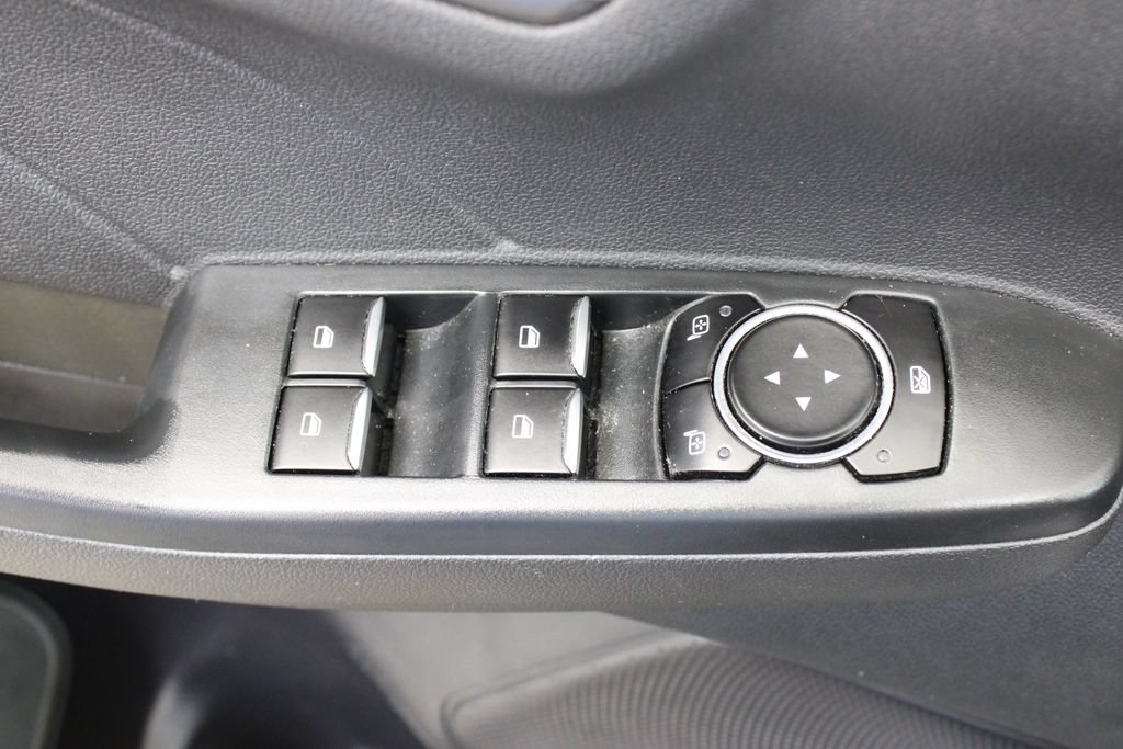 Used 2023 Ford Escape SE FWD image 18