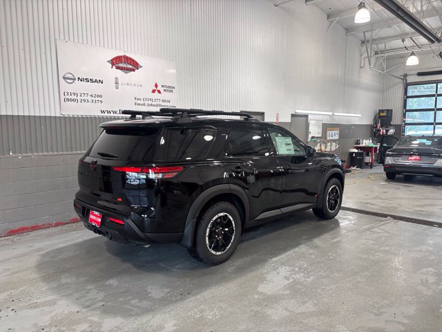 New 2026 Nissan Pathfinder Rock Creek AWD/4WD image 2