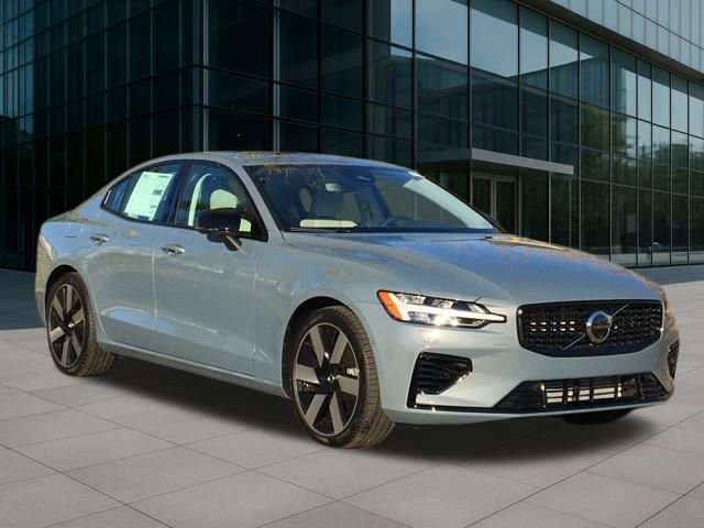 New 2024 Volvo S60 T8 Plus w/ Climate Package image 7