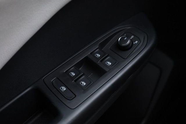 New 2026 Volkswagen Taos S image 17