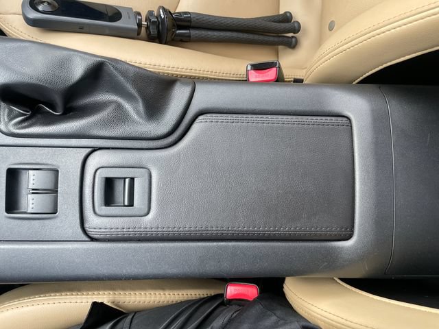 Used 2011 MAZDA MX-5 Miata Grand Touring w/ Premium Pkg RWD image 15