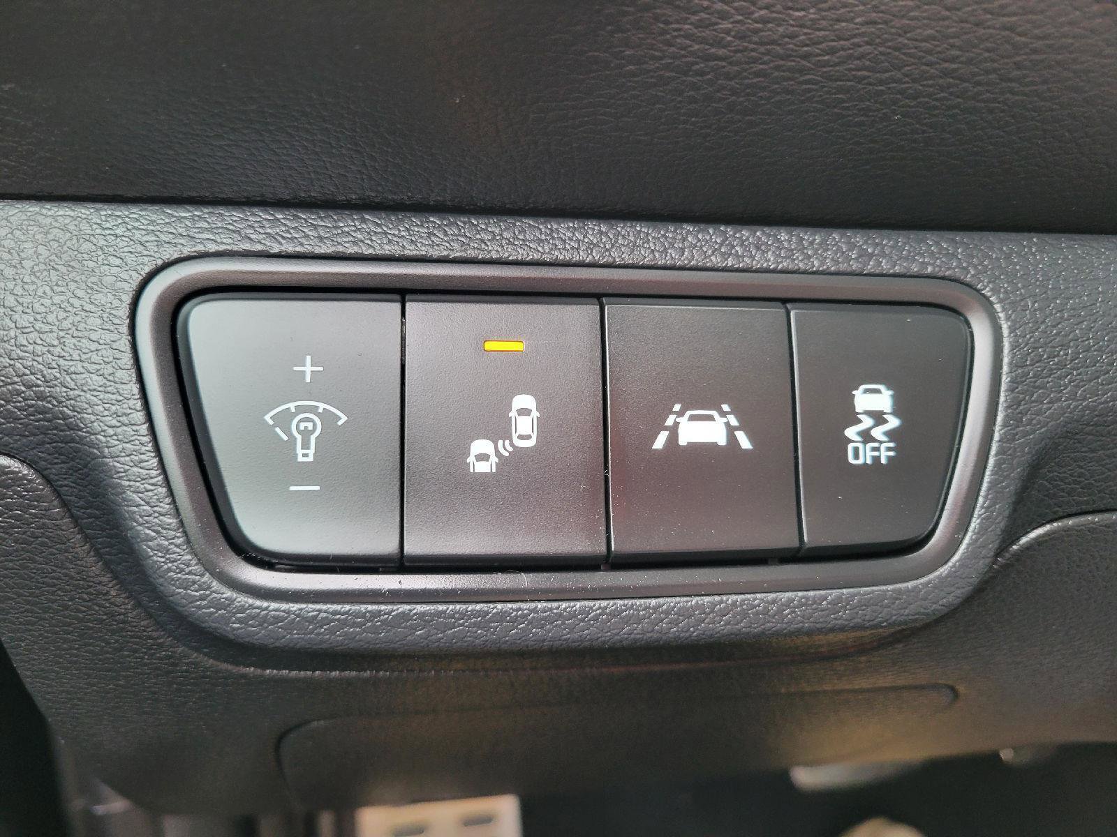 Used 2021 Kia Forte GT-Line image 9