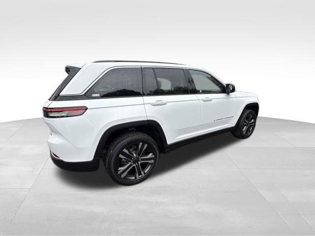 New 2027 Jeep Grand Cherokee Limited AWD/4WD image 7