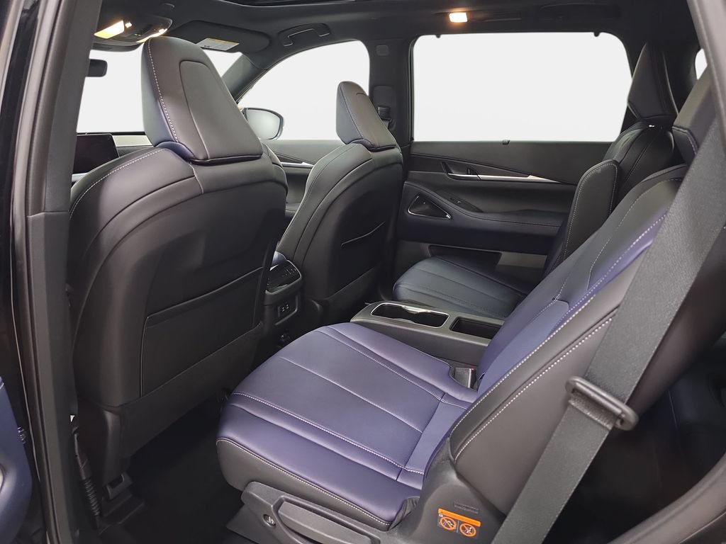 Certified 2026 INFINITI QX60 Sport w/ Dark Cargo Package AWD/4WD image 10