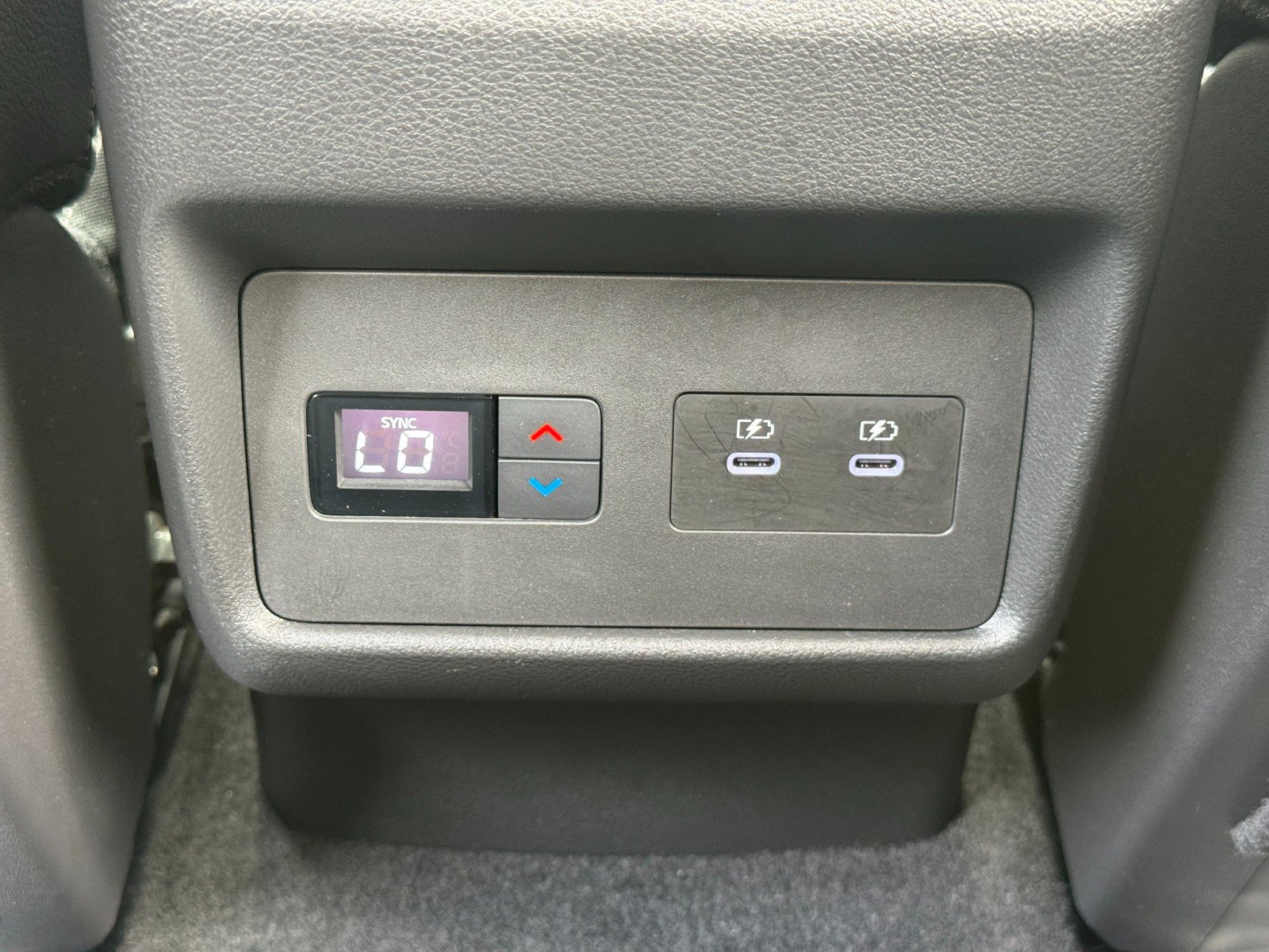 Used 2024 Nissan Rogue SL w/ SL Premium Package FWD image 35