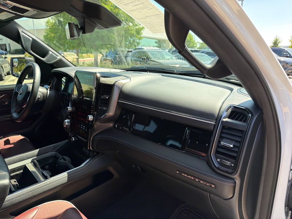 Used 2025 RAM 1500 Limited AWD/4WD image 42