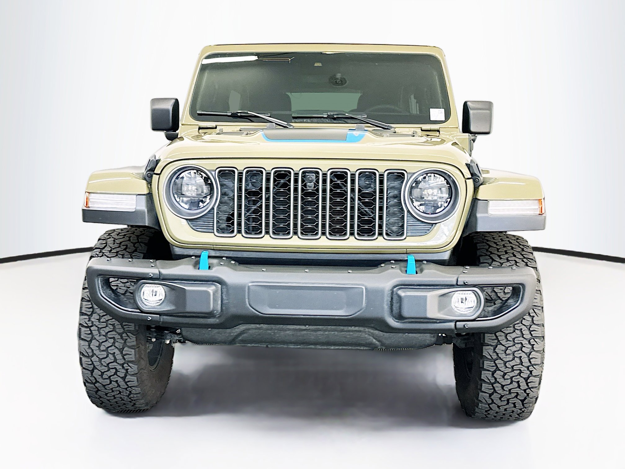Used 2025 Jeep Wrangler Unlimited Rubicon 4xe image 2