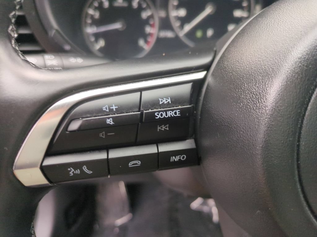 Used 2025 MAZDA MAZDA3 s FWD image 20