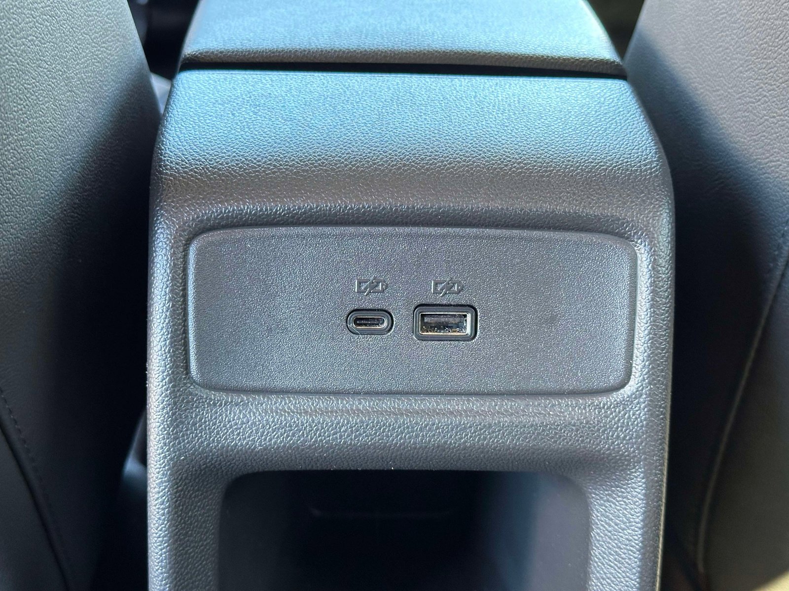 Used 2025 Chevrolet Trax LT w/ Driver Confidence Package image 11