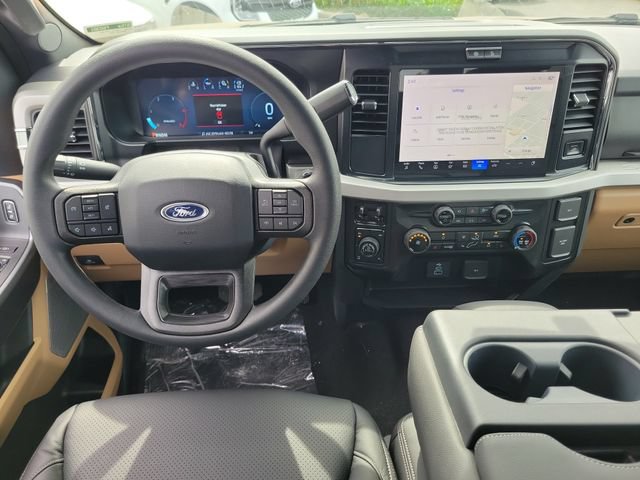 New 2026 Ford F350 XLT w/ XLT Premium Package AWD/4WD image 4