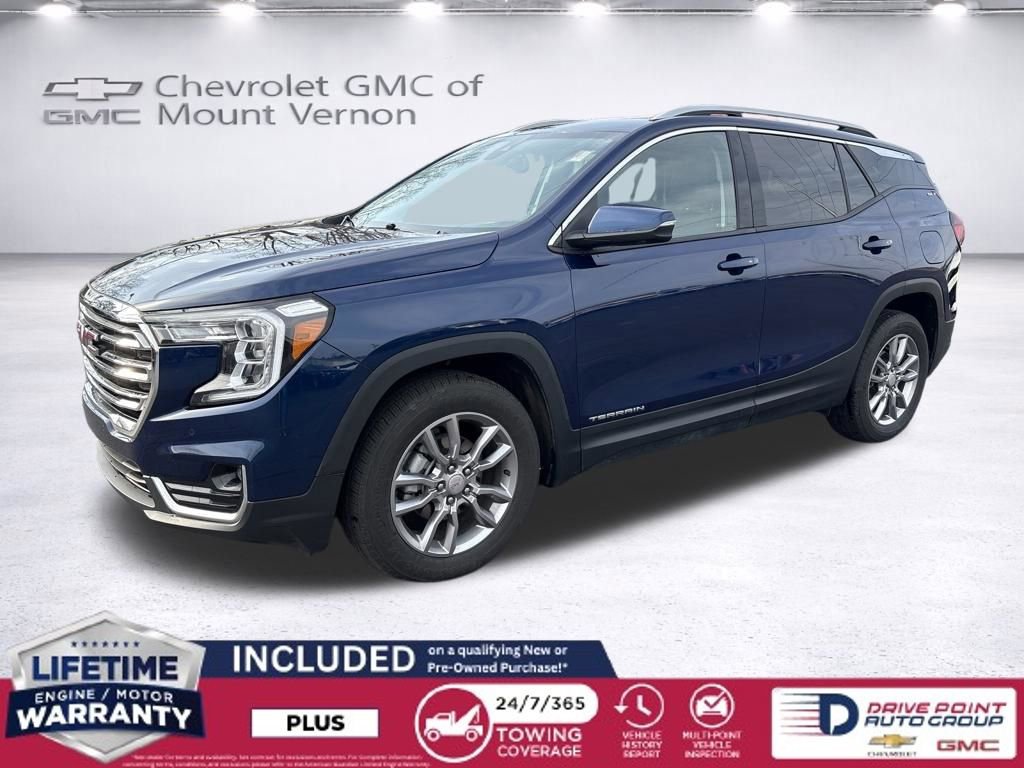 Used 2022 GMC Terrain SLT w/ Tech Package image 1