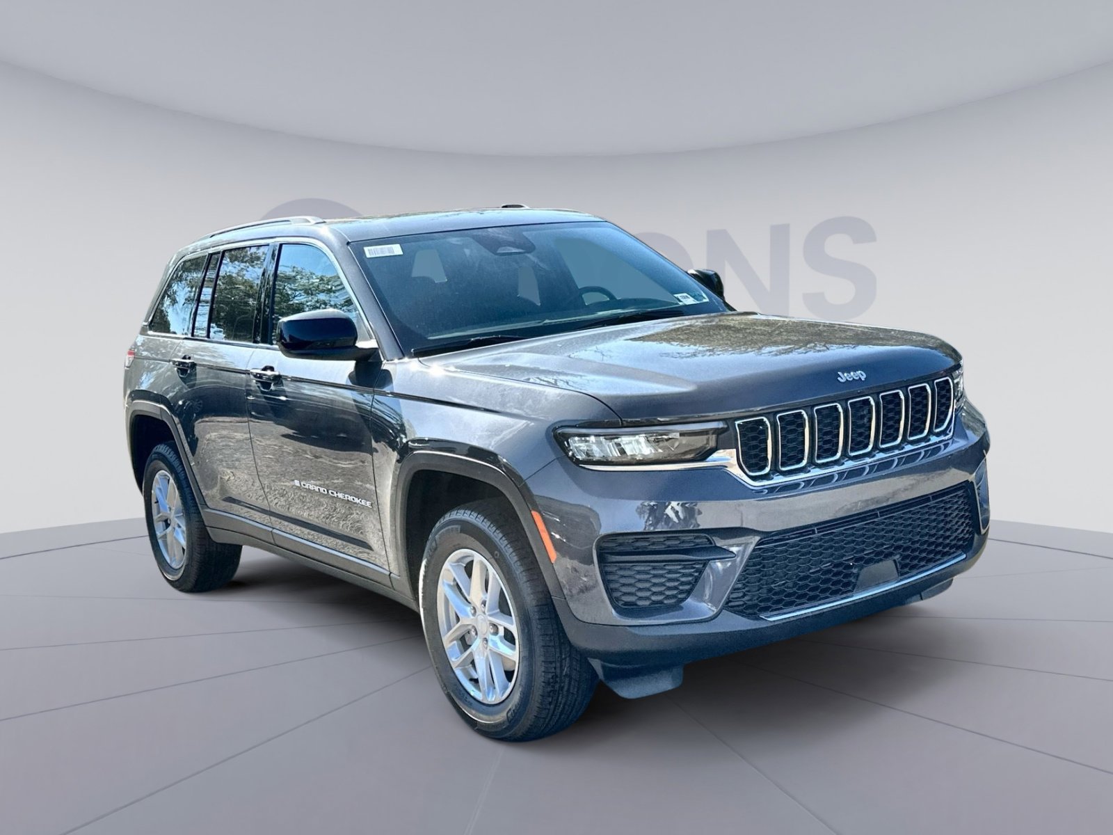 New 2025 Jeep Grand Cherokee Laredo X w/ Luxury Tech Group I image 10