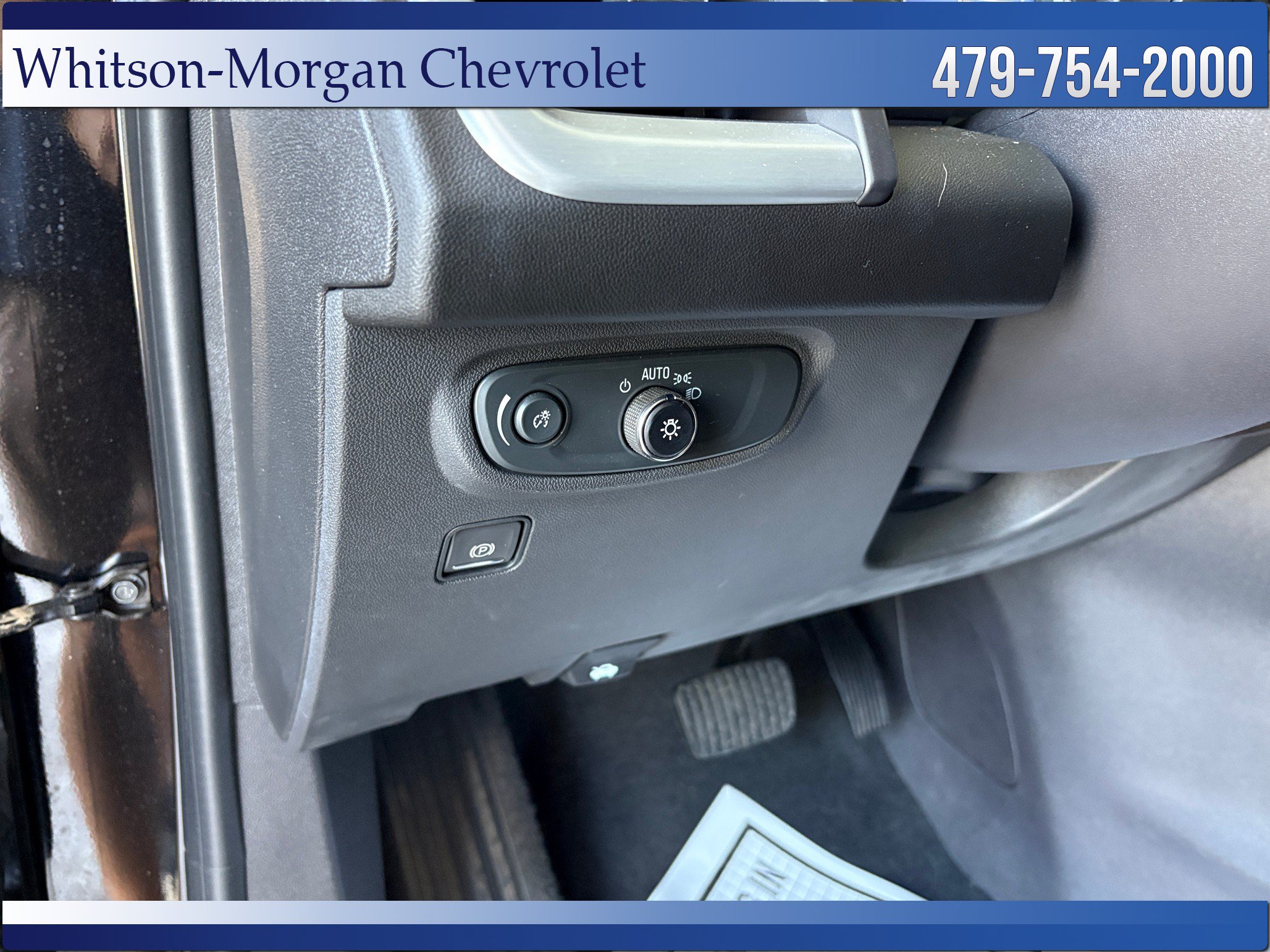Used 2024 GMC Terrain SLE w/ Driver Convenience Package AWD/4WD image 14