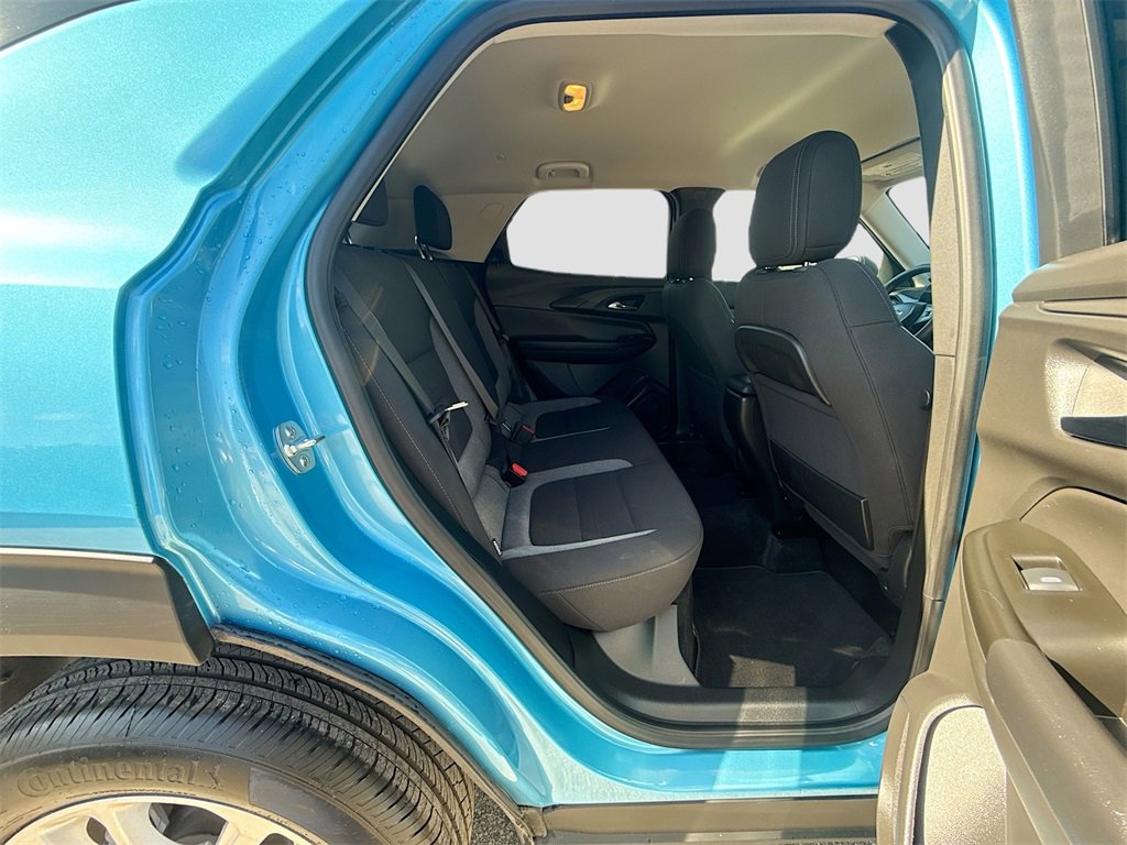 Used 2025 Chevrolet TrailBlazer LS w/ LS Convenience Package image 24