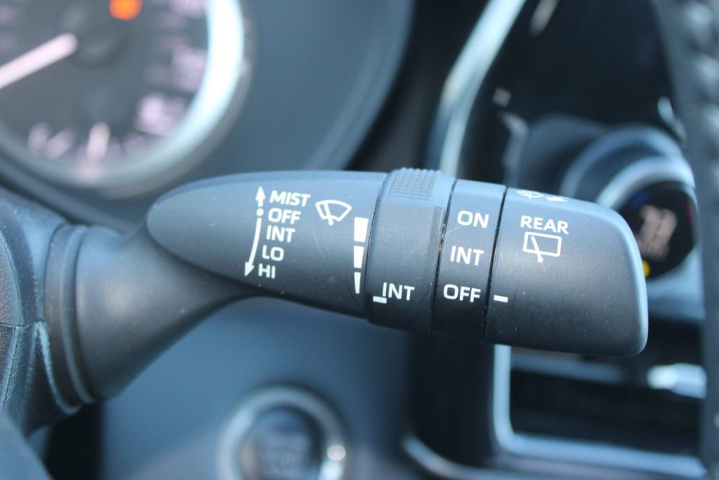 Used 2024 Toyota Highlander LE image 39