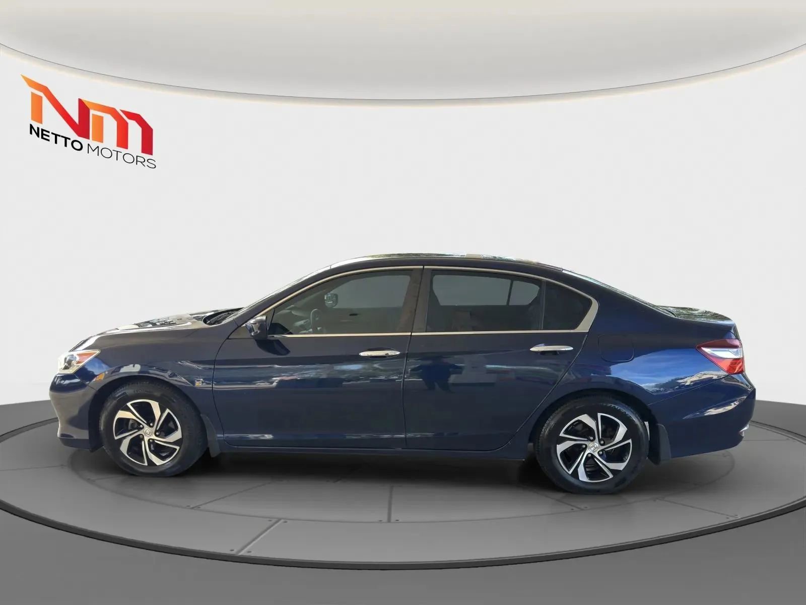 Used 2016 Honda Accord LX image 4